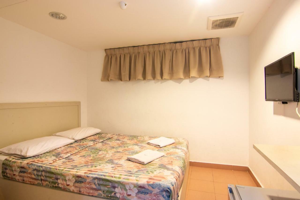 Hotel Grande Малакка Номер фото